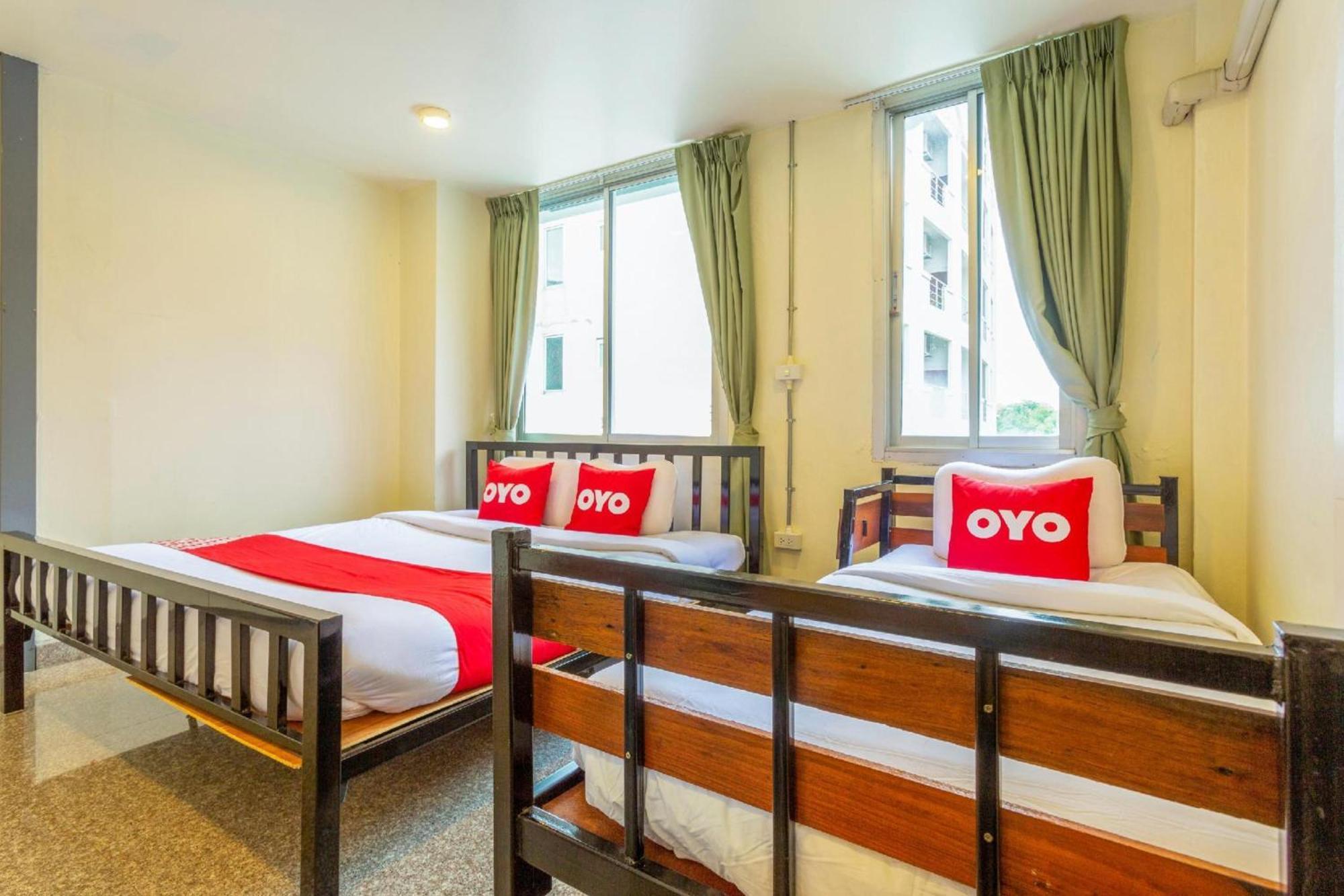 Oyo 928 Leaf Hostel Chiang Mai Dış mekan fotoğraf
